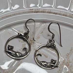 Vintage Sterling Silver Cat in Circle Dangle Earrings